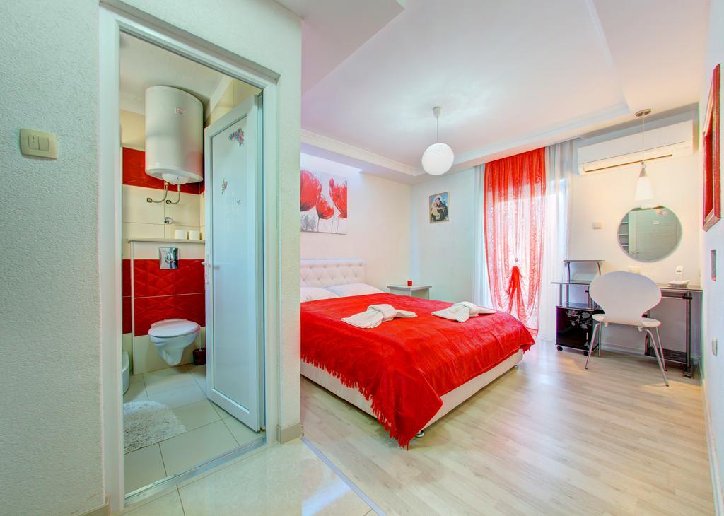 Hotel Pansion Glory Međugorje Exterior foto